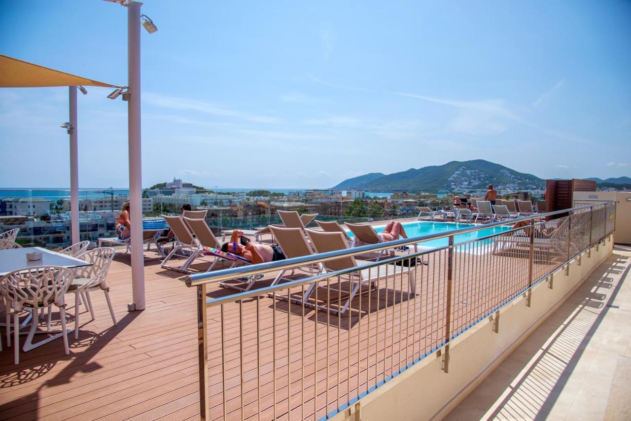Casa Luis Apartments Santa Eularia des Riu Exteriör bild