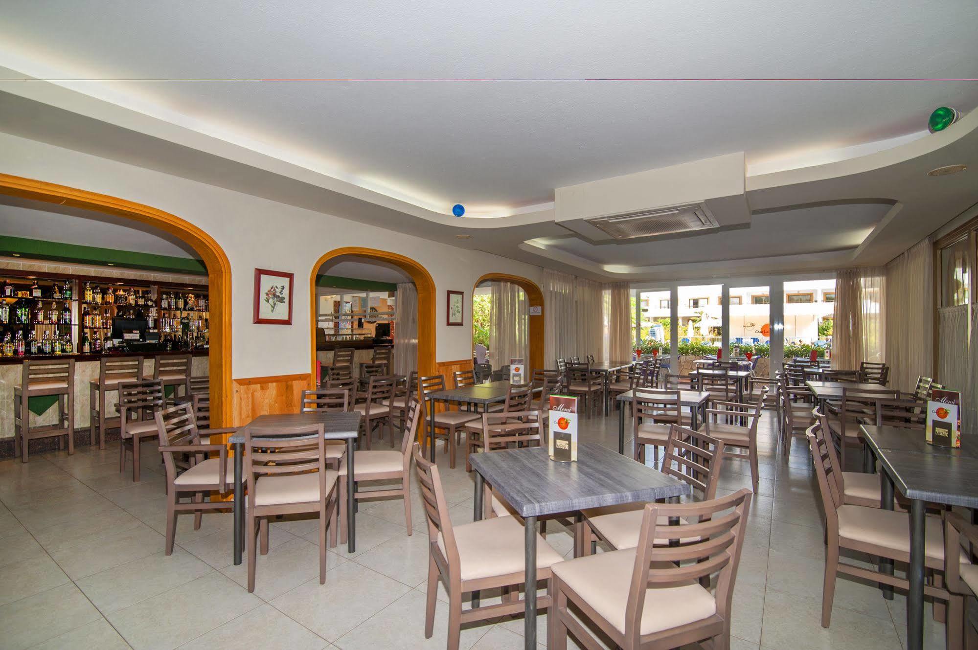 Casa Luis Apartments Santa Eularia des Riu Exteriör bild