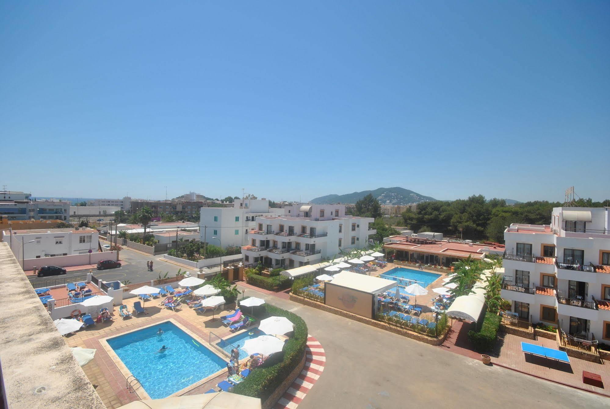 Casa Luis Apartments Santa Eularia des Riu Exteriör bild